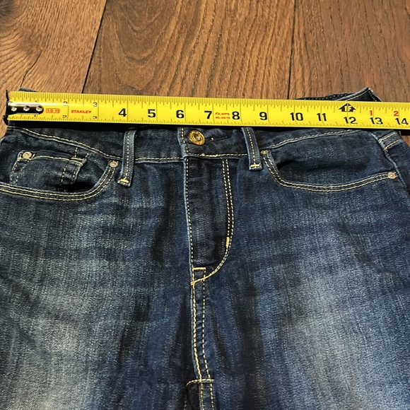 Levi Strauss modern skinny shorts medium wash - Picture 9 of 9